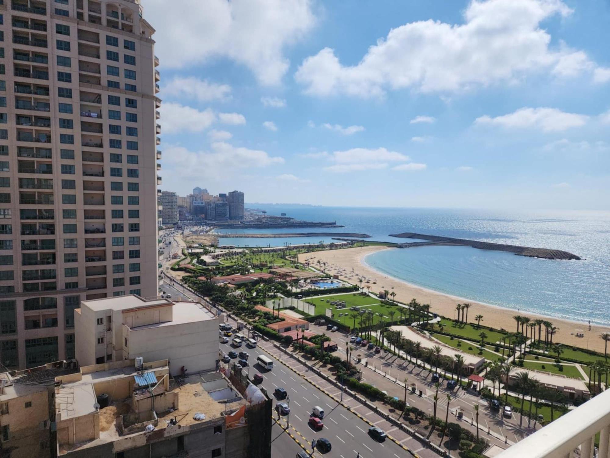 Paradise San Stefano Sea View Apartment *