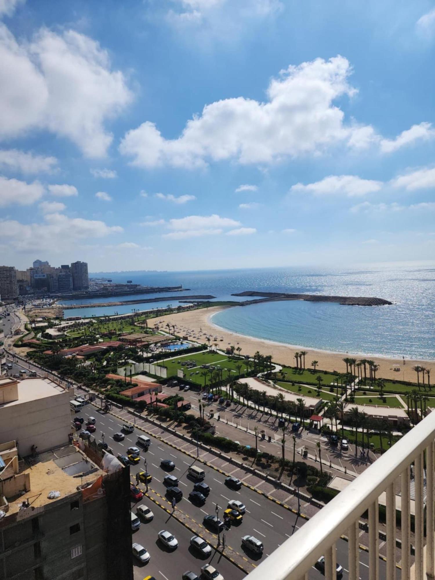Paradise San Stefano Sea View Apartment *